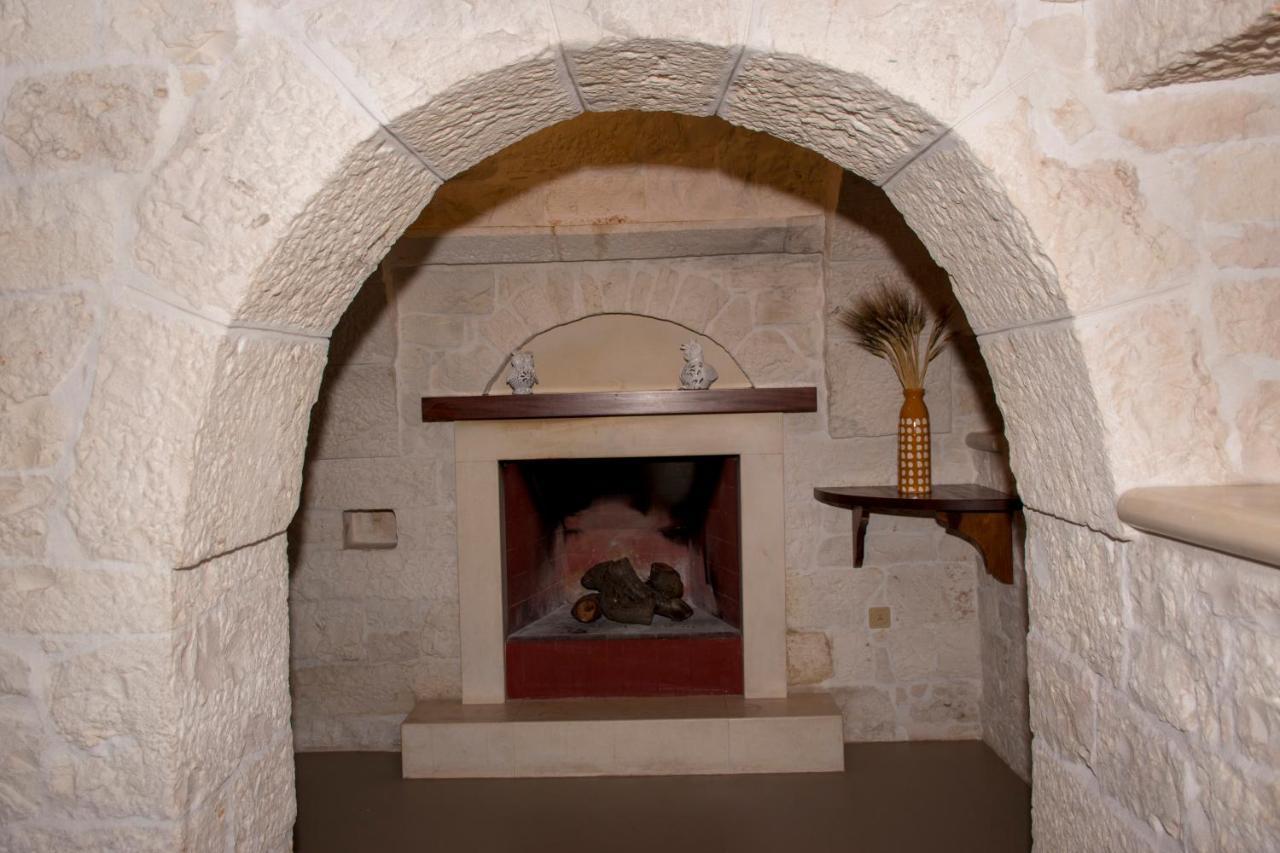 Pavi Trulli E Suites Locorotondo Buitenkant foto