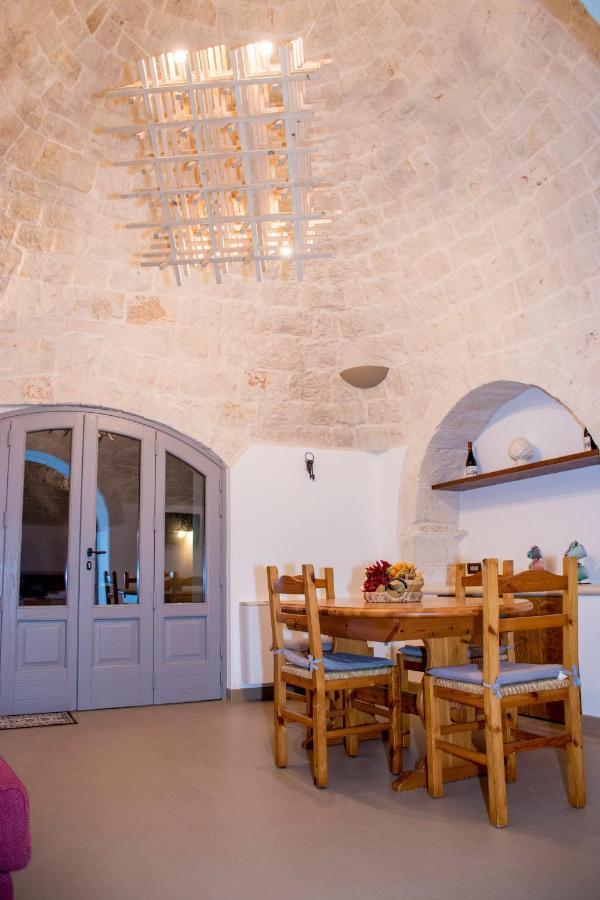 Pavi Trulli E Suites Locorotondo Buitenkant foto
