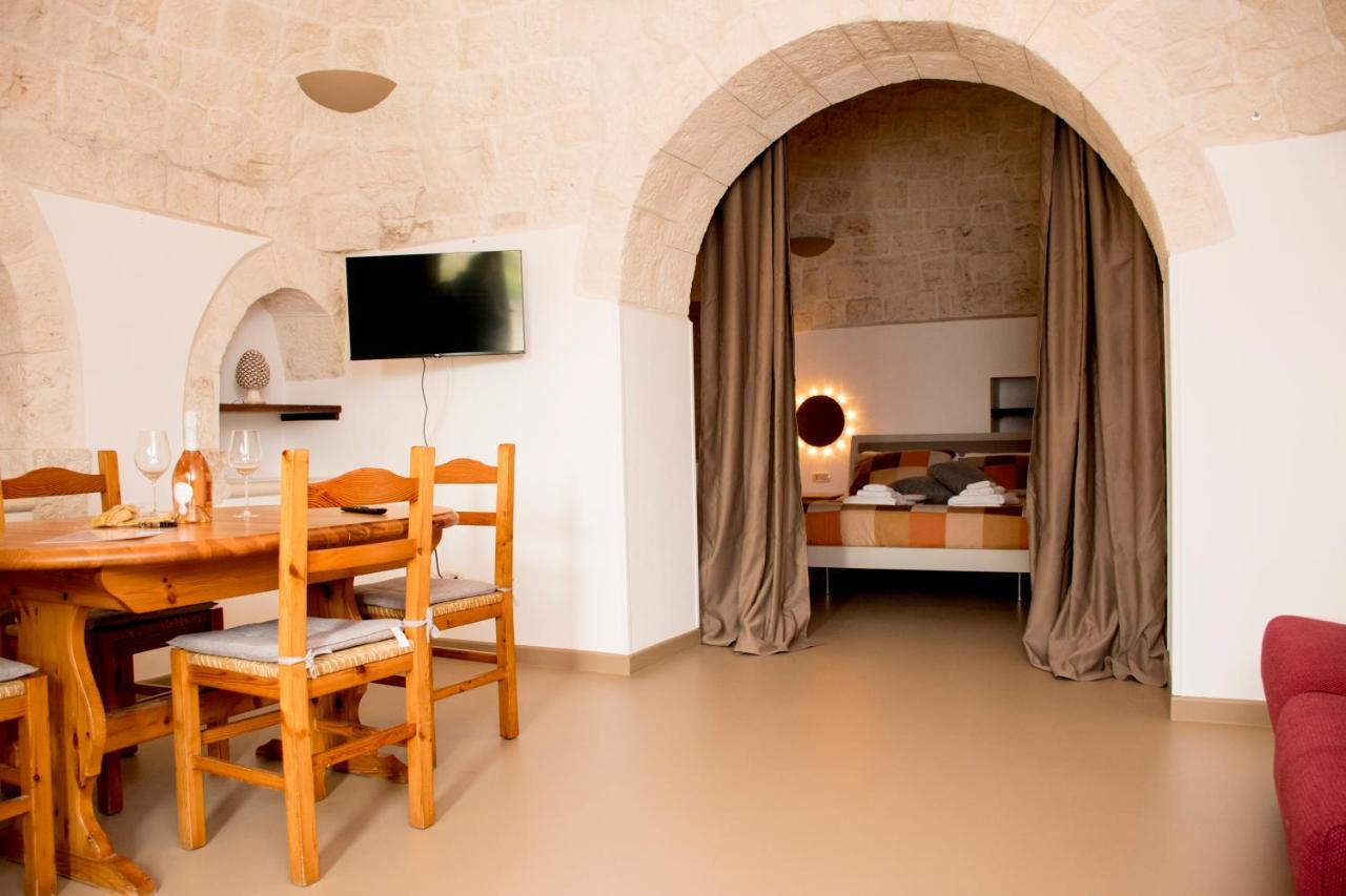Pavi Trulli E Suites Locorotondo Buitenkant foto